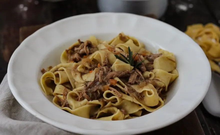 Primi Piatti di Carne Perfetti - La Guida Definitiva