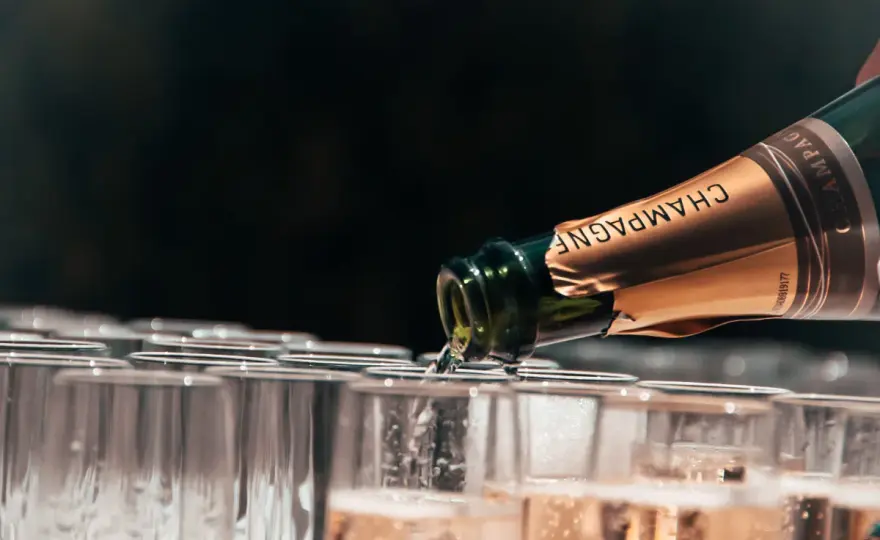 Champagne millesimato - Le annate da comprare (e bere)