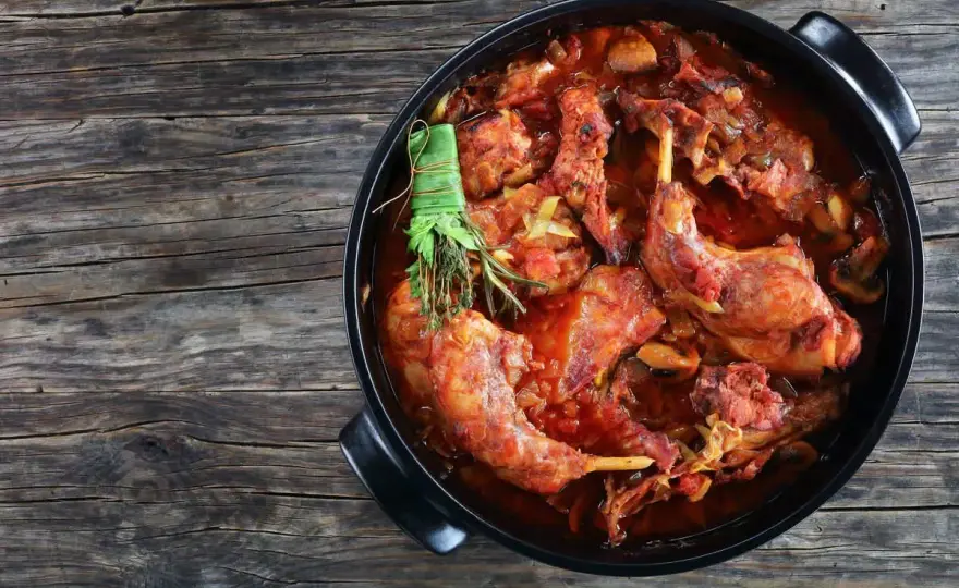 Coniglio al Vino Rosso Perfetto - La Ricetta Segreta