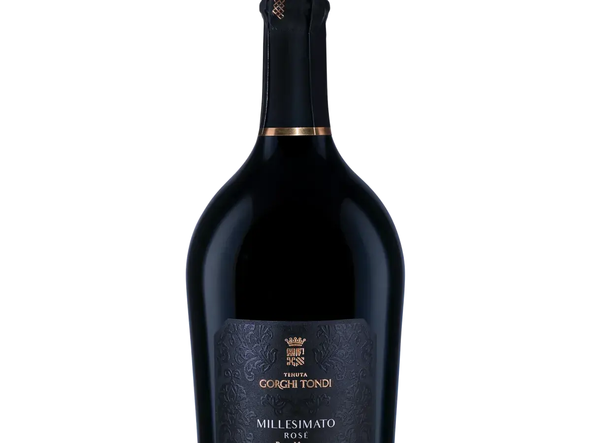 Bottiglia di vino rosato Millesimato, prodotto con metodo classico. Elegante etichetta nera con dettagli dorati.