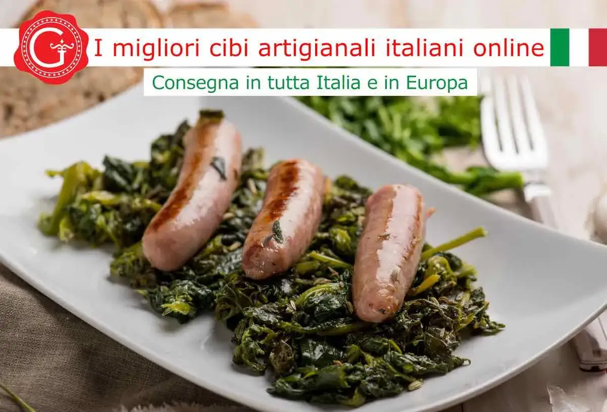 Tre salsicce su un letto di rape saltate, un piatto gustoso e tradizionale.